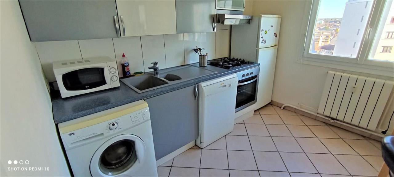 Ferienwohnung F1Bis Agreable A La Mairie Limoges Exterior foto