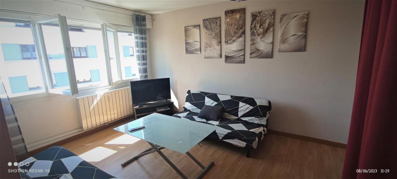 Ferienwohnung F1Bis Agreable A La Mairie Limoges Exterior foto